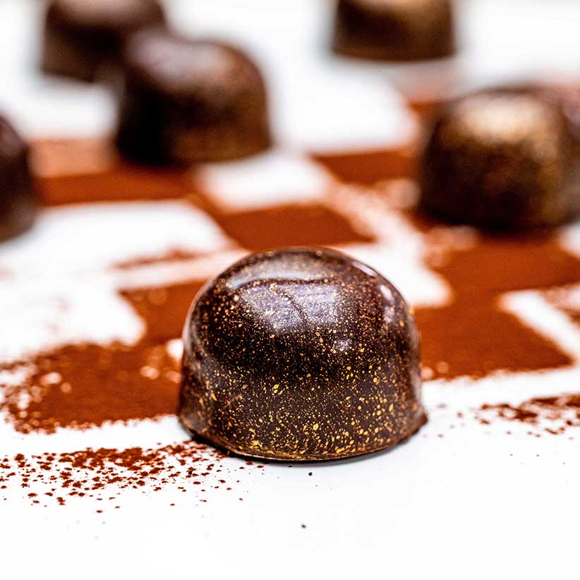 Bonbons Gianduja par Nina Métayer Bonbons Gianduja par Nina Métayer